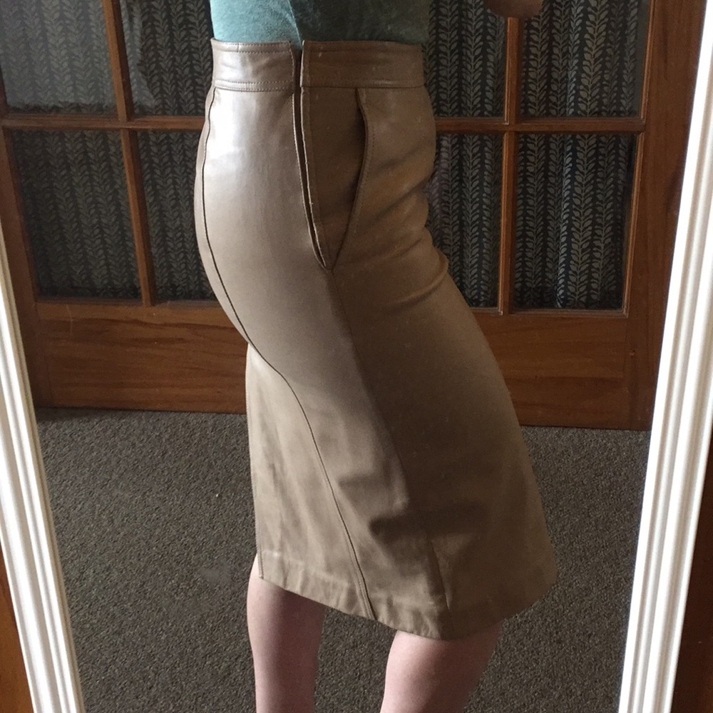 Yves Saint Laurent Beige Leather Pencil Skirt 💖